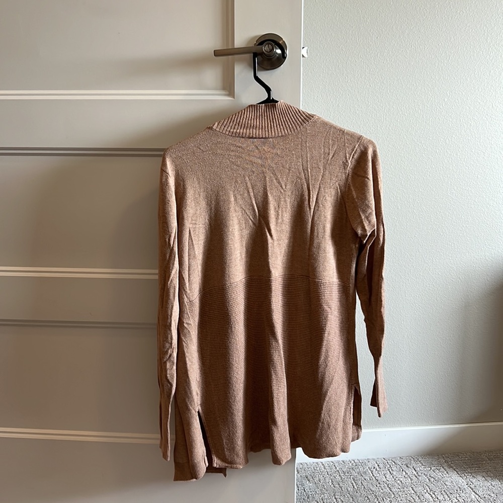 Cardigan - Picture 2 of 3
